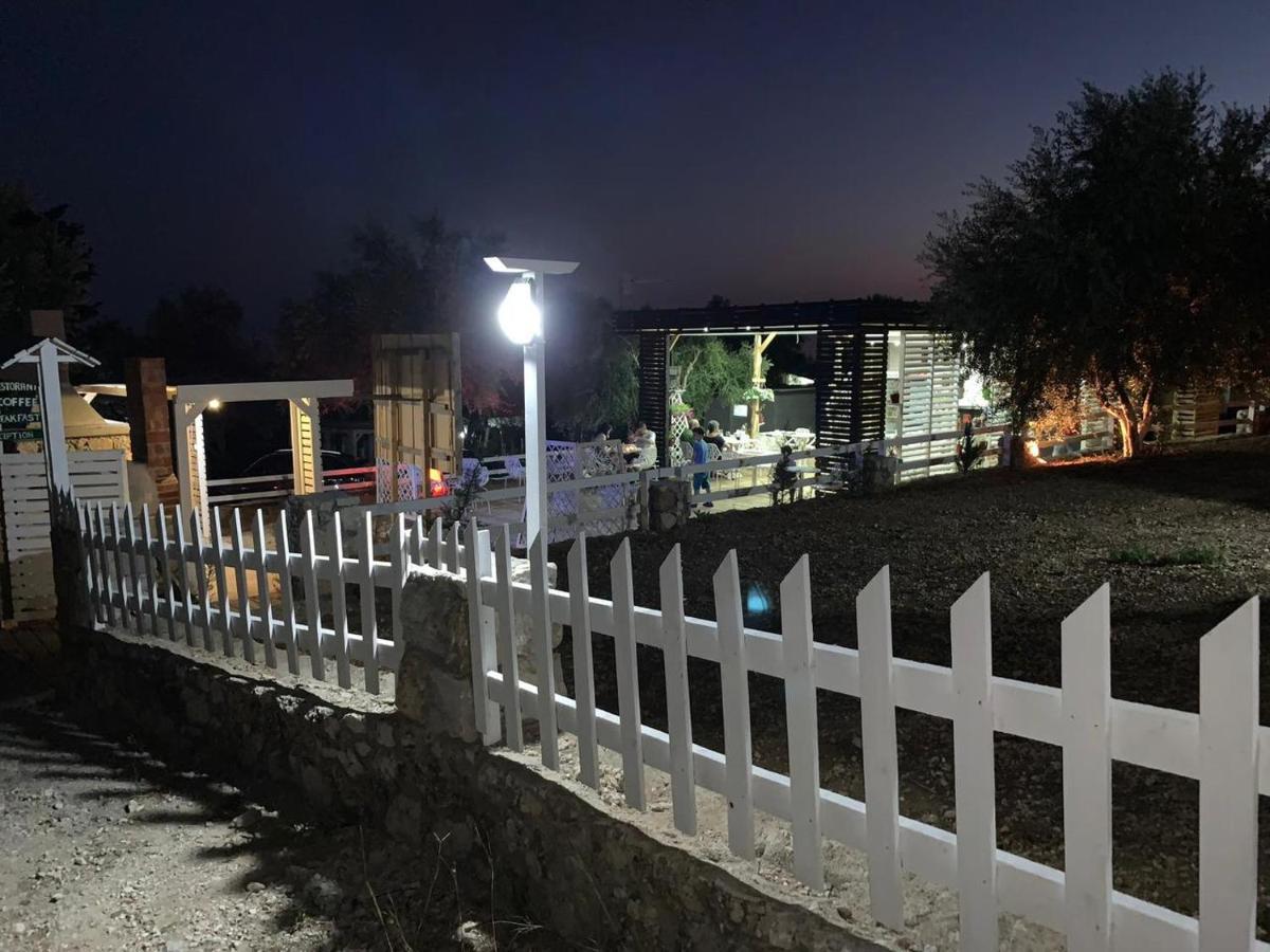 Hôtel Albanian Garden à Gjilek Extérieur photo